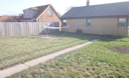 2817 60th St, Milwaukee WI  53219-3159 exterior