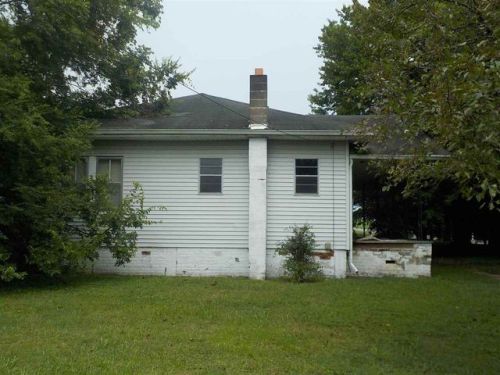 9013 Three Points Rd, Mascot, TN 37806-1707