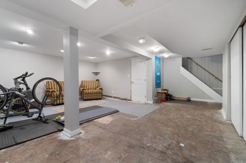 1542 Hawthorne St, Pittsburgh PA  15201-2046 exterior