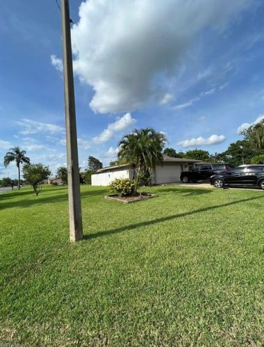1407 Alwynne Dr, Lehigh Acres, FL 33936-5929