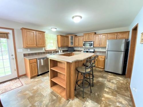 749 Kittanning Hollow Rd, East Brady, PA 16028-3013