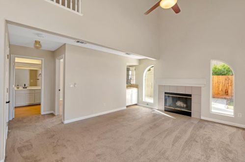 2009 Carlsbad Caverns Ct, Newman CA  95360-9635 exterior