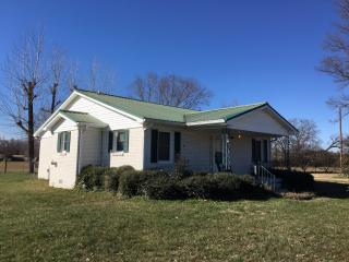 2965 Winchester Hwy, Elora, TN 37328-4004