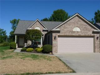 22585 Northwood Trl, Cleveland OH  44149-2885 exterior