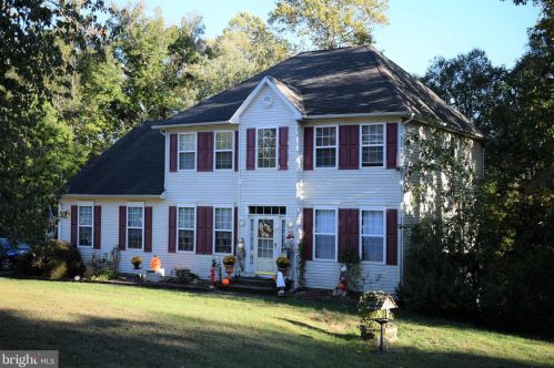 212 Yorkshire Ter, North Hanover, NJ 08562-1623