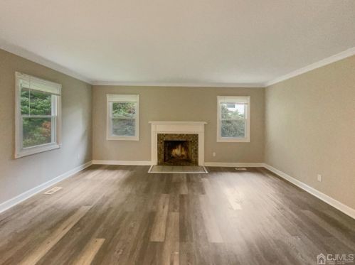 21 Morningside Dr, Old Bridge NJ  08857-2713 exterior