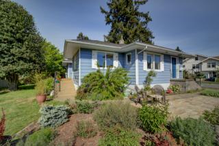 7317 28th Ave, Seattle WA  98126-3312 exterior