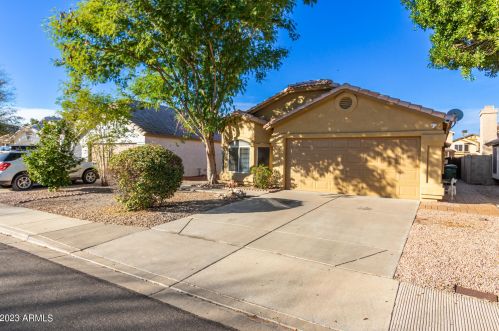 3052 Kramer St, Mesa, AZ 85213-3110