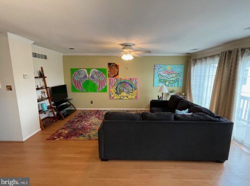 131 Wendover Dr, Norristown, PA 19403-2976
