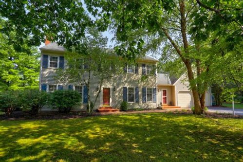 375 Chowning Pl, Lancaster, PA 17601-2946