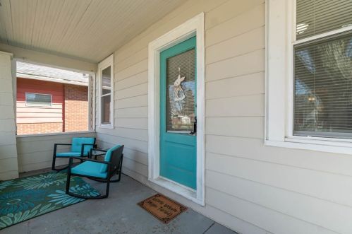 49 Linda St, Hobart IN  46342-3245 exterior