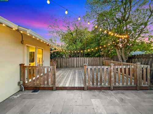 3676 Vancouver Way, Concord CA  94520-1436 exterior