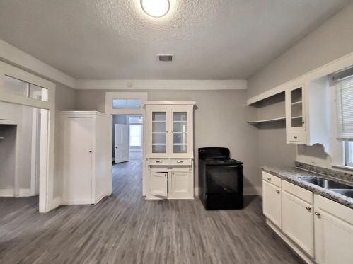 815 6th Ave, Texas City TX  77590-7418 exterior