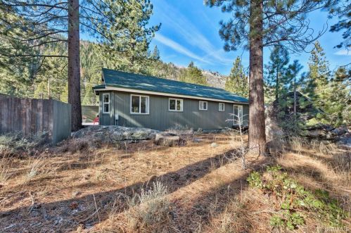 3475 Upper Truckee Rd, South Lake Tahoe CA  96150-5119 exterior