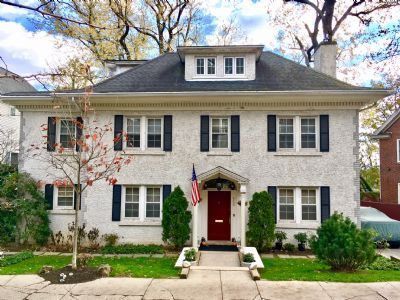 2736 Netherland Ave, Bronx, NY 10463-4812