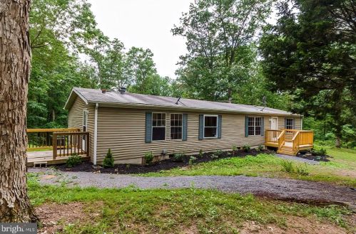 50 Coon Hollow Trl, Hedgesville, WV 25427-3940
