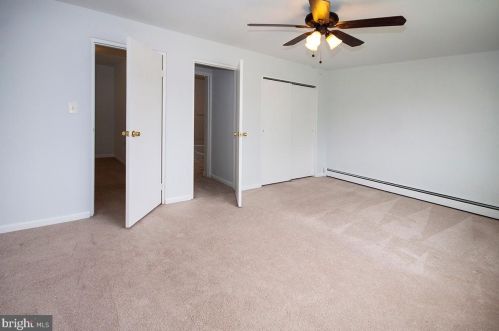 424 2nd Ave, Gloucester NJ  08031-1411 exterior