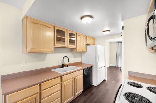 3036 Yulupa Ave, Santa Rosa CA  95405-8648 exterior