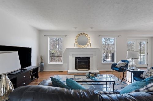 915 Fairfield Ln, Mc Donald PA  15057-2391 exterior