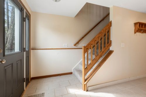 61 Caleb Dr, Danville NH  03819-3017 exterior