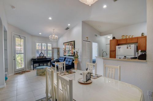 1725 Terra Cotta Dr, West Palm Beach, FL 33404-1860