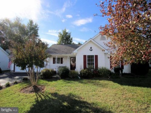 40 General Torbert Dr, Slaughter Beach, DE 19963-2544