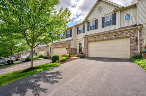291 Maple Ridge Dr, Canonsburg, PA 15317-7301