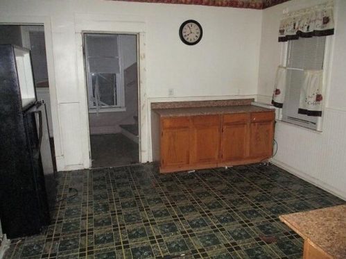 2463 35, Milwaukee WI 53210-3037 exterior