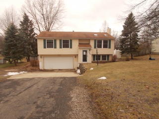 4964 Windfall Rd, Medina, OH 44256-8679