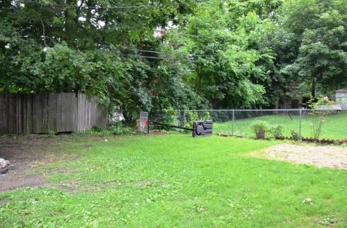 11 Derby St, Worcester MA  01604-5316 exterior