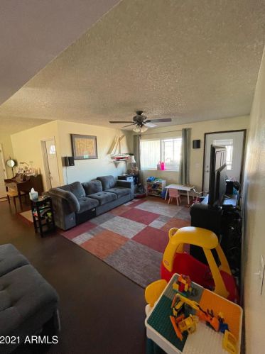 5919 Monte Cristo Ave, Glendale AZ 85306-2231 exterior