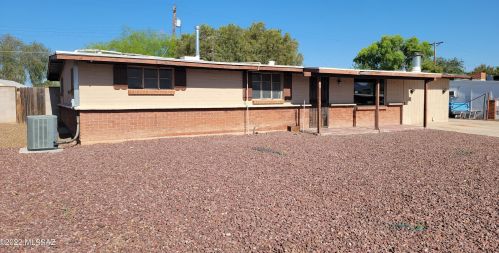4918 Gold Ave, Tucson, AZ 85705-1815