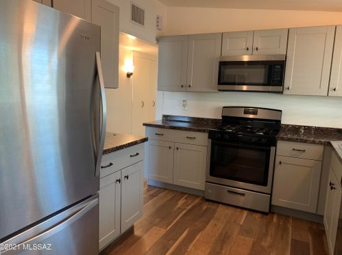 610 Webb Dr, San Manuel, AZ 85631-1035