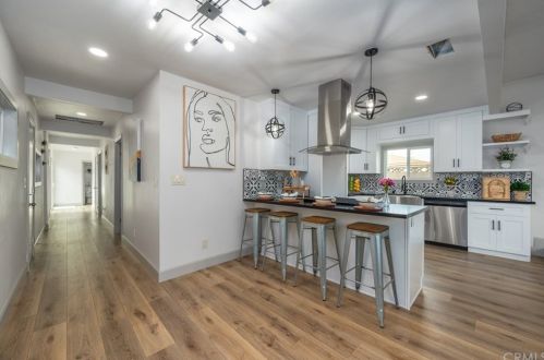 10308 Park St, Bellflower CA  90706-6029 exterior