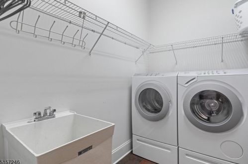 37 Van Lieus Rd, East Amwell Township NJ  08551-1314 exterior