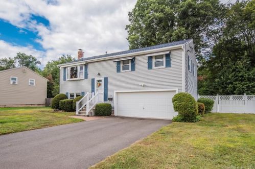 108 Maheu St, Bristol, CT 06010-3049