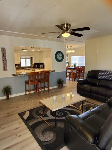 6045 Declaration Cir, Citrus Heights CA  95621-4707 exterior