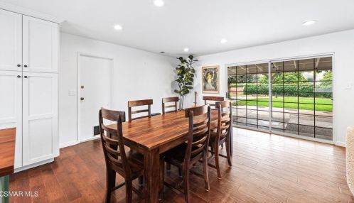 3360 Big Spg Ave, Simi Valley CA 93063-1316 exterior