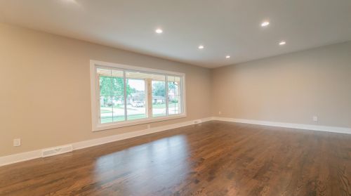 1135 Tulip Ln, Hammond IN  46321-3022 exterior