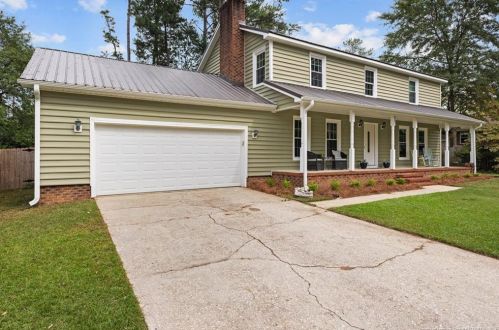 3306 Jura Dr, Fayetteville, NC 28303-5174