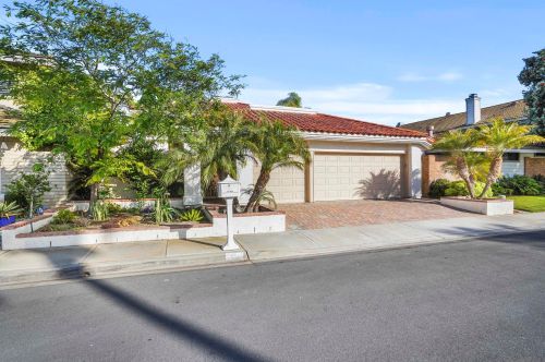 25 Buccaneer Way, San Diego, CA 92118-3257
