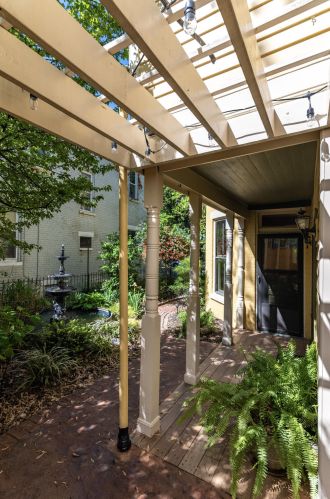 910 Russell St, Covington KY  41011-1427 exterior