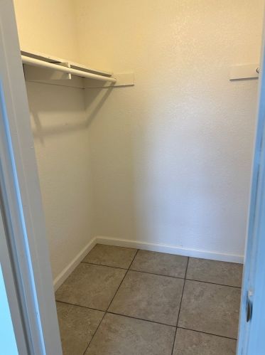 1712 Cherry Ave, Long Beach CA  90806-5821 exterior