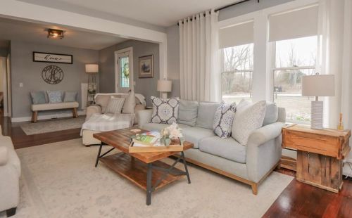 50 Mill Pond Rd, North Kingstown RI  02852-6002 exterior