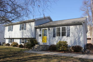 123 New St, Pittston PA  18640-2147 exterior