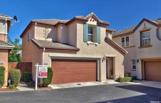 8548 Cortina Cir, Roseville, CA 95678-2939