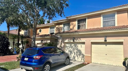 317 River Bluff Ln, West Palm Beach, FL 33411-4217