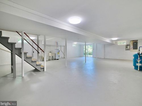 1694 Bethel Rd, Boothwyn PA  19060-2049 exterior