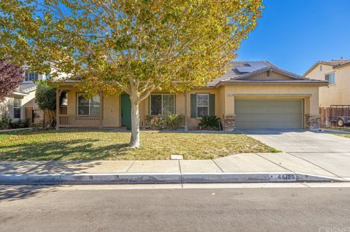44120 Raven Ln, Lancaster, CA 93536-2312