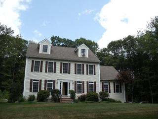 80 Walker Rd, Danville, NH 03819-5105